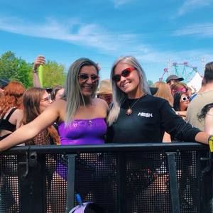 Meet your Posher, Tina